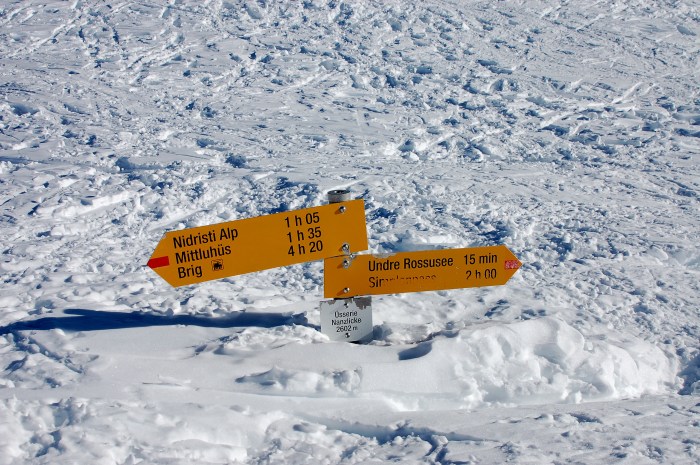 Wandererlebnis im Schnee-Region Simplon
